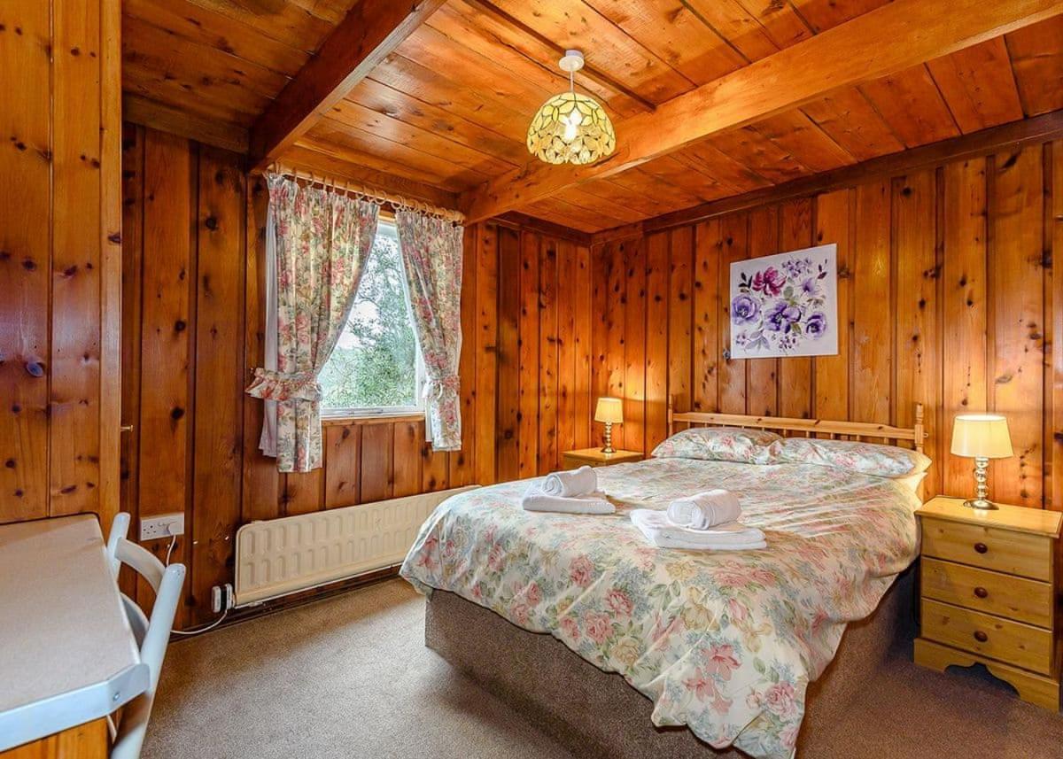 Penllwyn Lodges 蒙哥马利 外观 照片